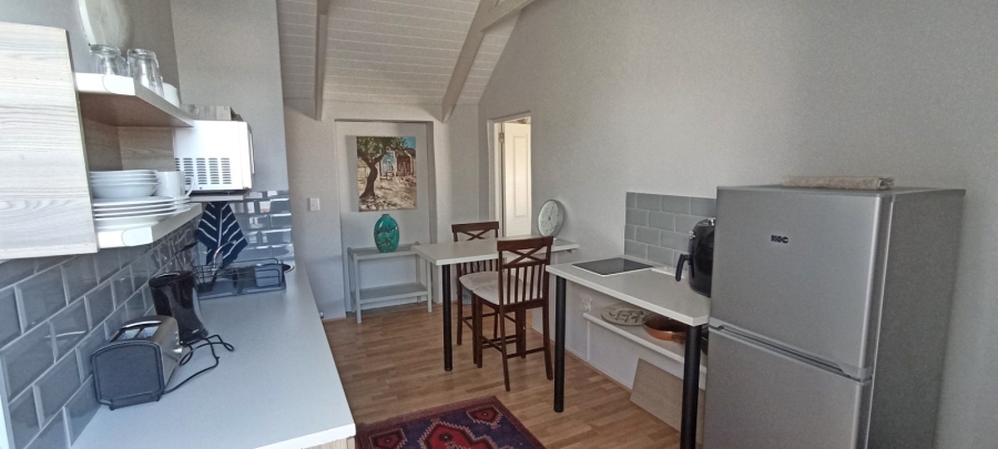To Let 2 Bedroom Property for Rent in Westcliff Western Cape